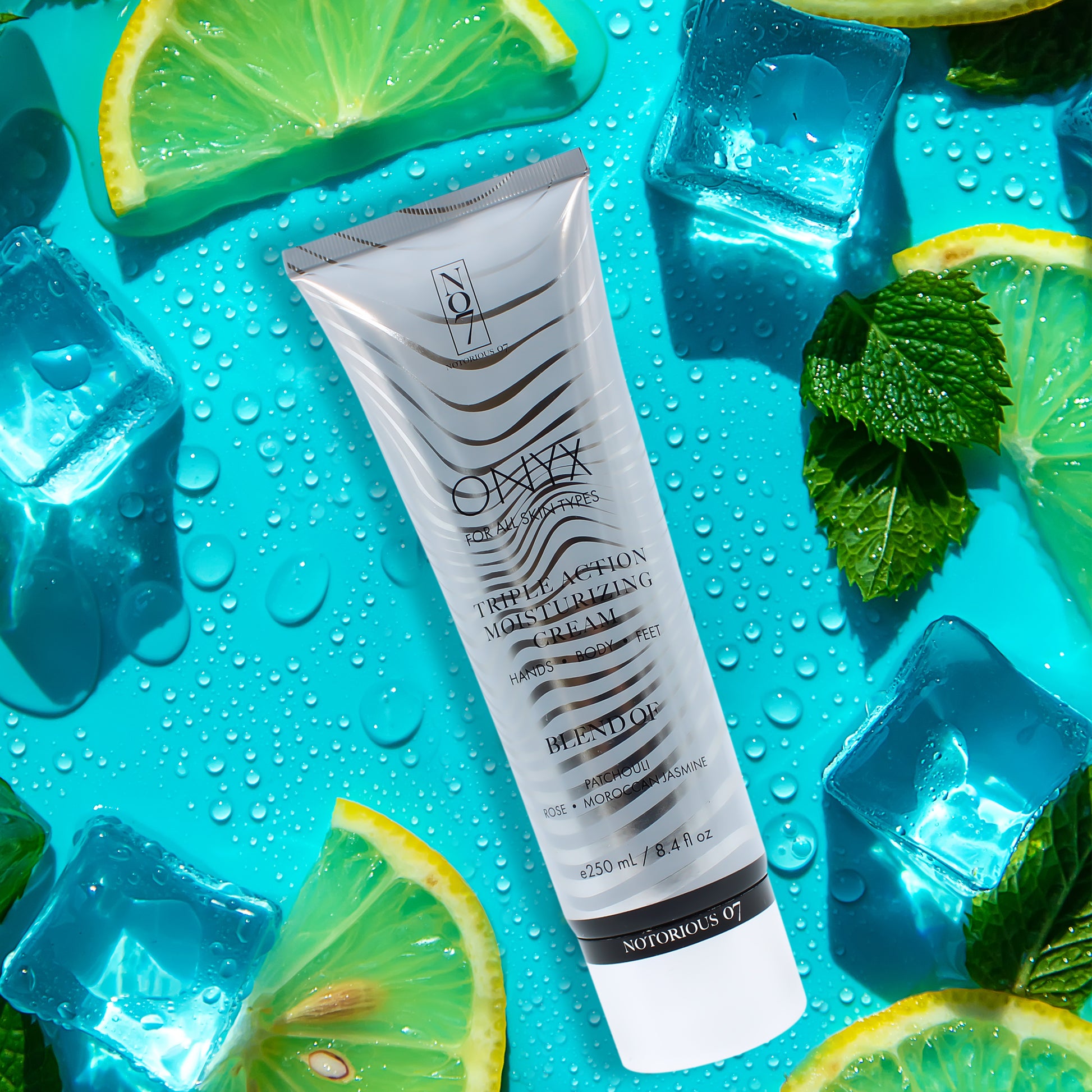 Crema corporal Rosa, jazmín y pachuli Notorious07